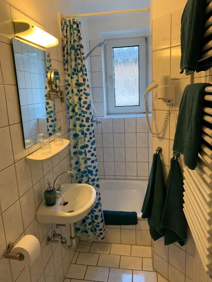 Zum Armen Mann Bed & Breakfast Dusseldorf Germany