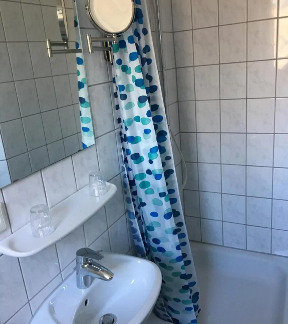 Zum Armen Mann Bed & Breakfast Dusseldorf
